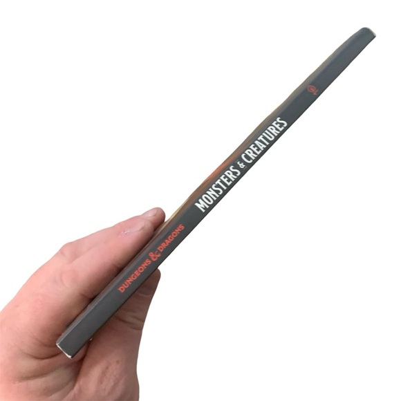 Dungeons & Dragons: Monsters & Creatures, a Young Adventurer’s Guide Book - Picture 2 of 5